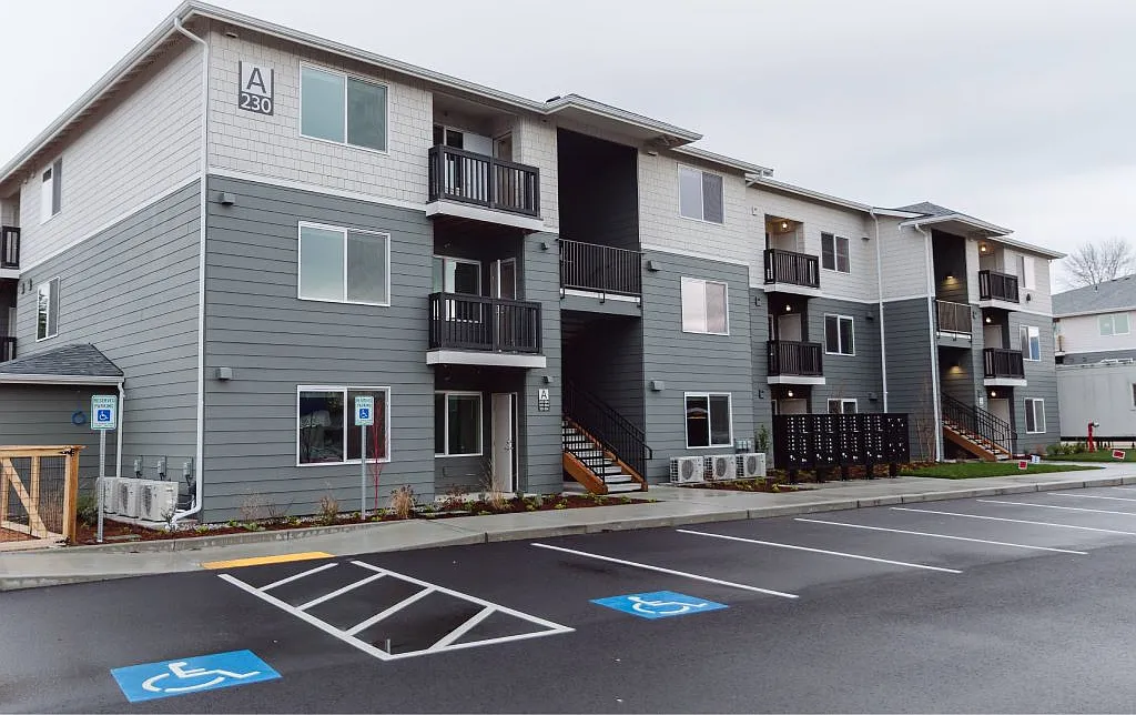 Walnut Trail Apartments — Photo 4
