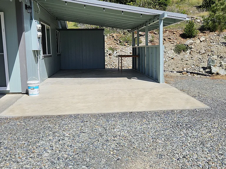 Carport
