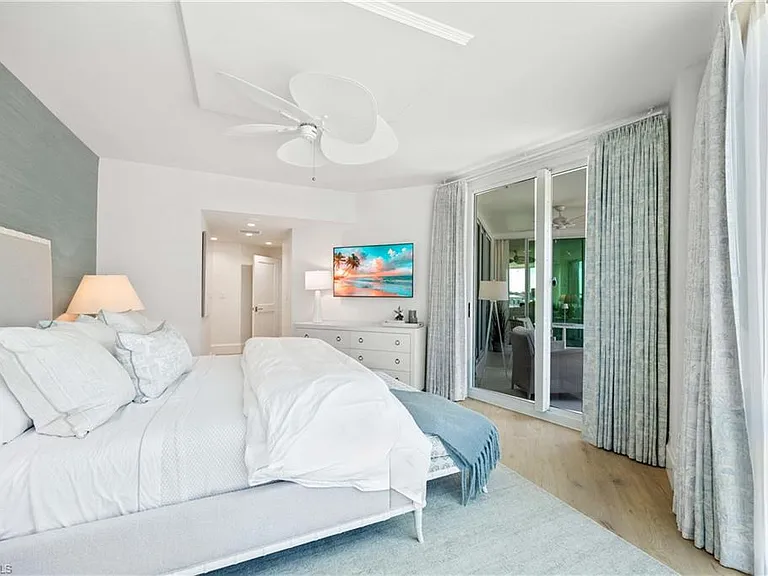 3971 Gulf Shore Blvd N #401 — Photo 25