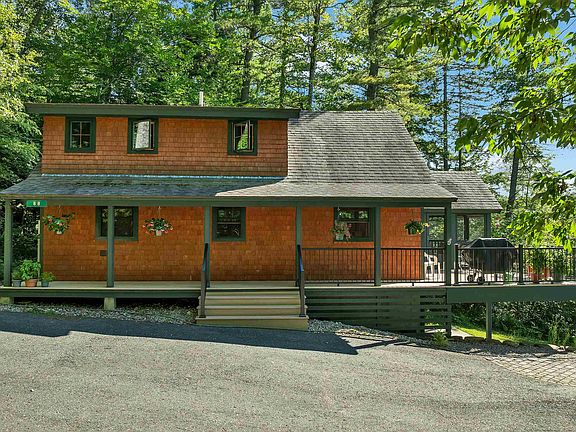 3rd image of 88 Hidden Valley Drive