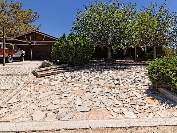 5th image of 28485 Cochise St