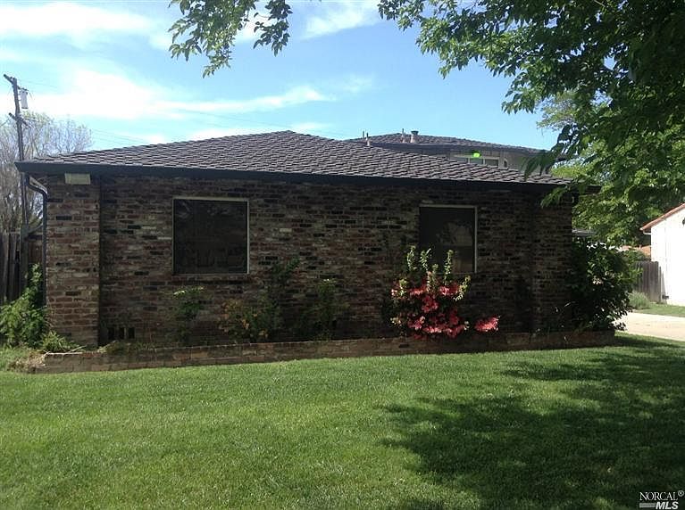 1st image of 5811 Hemet Ave