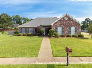 103 Gladstone Ln, Clinton, MS 39056