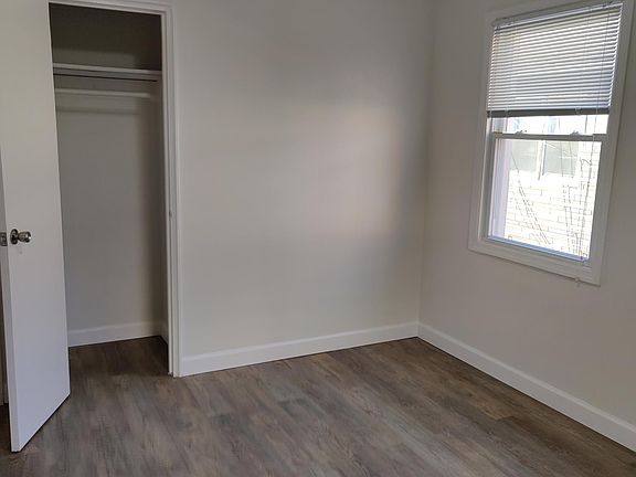 4th image of 8555 144th St #1