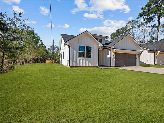 3rd image of 28407 Champion Oaks Dr