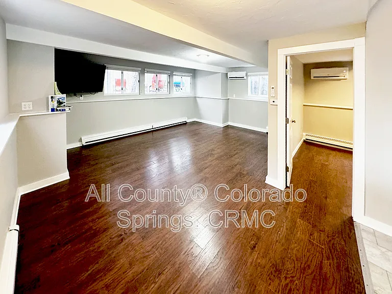 2126 W Kiowa St #10 — Photo 3