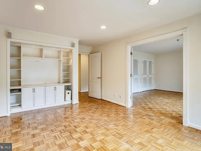 1401 N Oak St #G6 — Photo 27