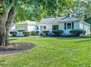 105 Penarrow Rd, Rochester, NY 14618