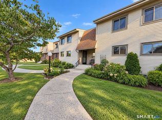 Churchwood Condo Iii, East Lyme, CT 06333