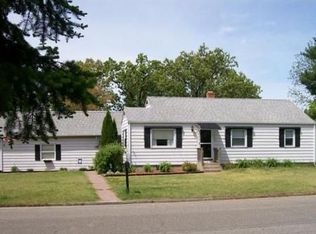 84 Denwall Dr, Springfield, MA 01119