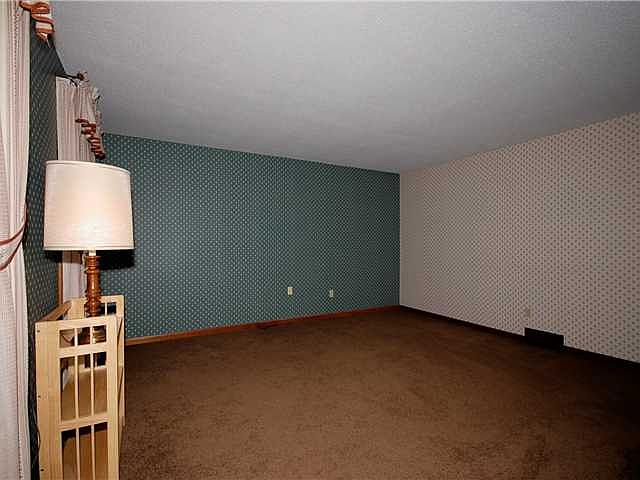 1st image of 32 Garden Pkwy
