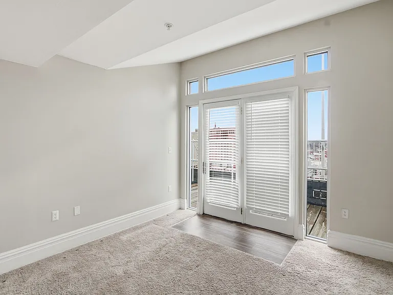 Capitol Lofts — Photo 19