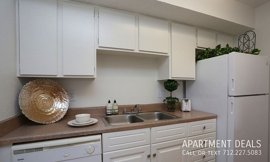 1st image of 2026 36th St N #4166