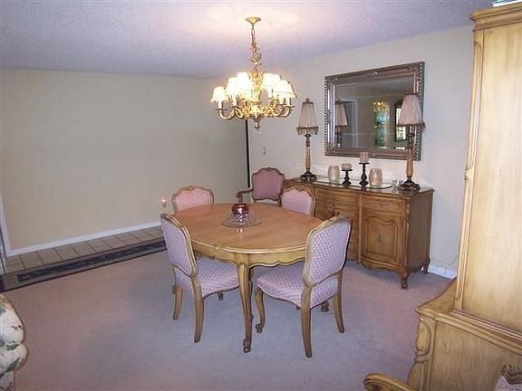 3rd image of 3101 River Villa Way