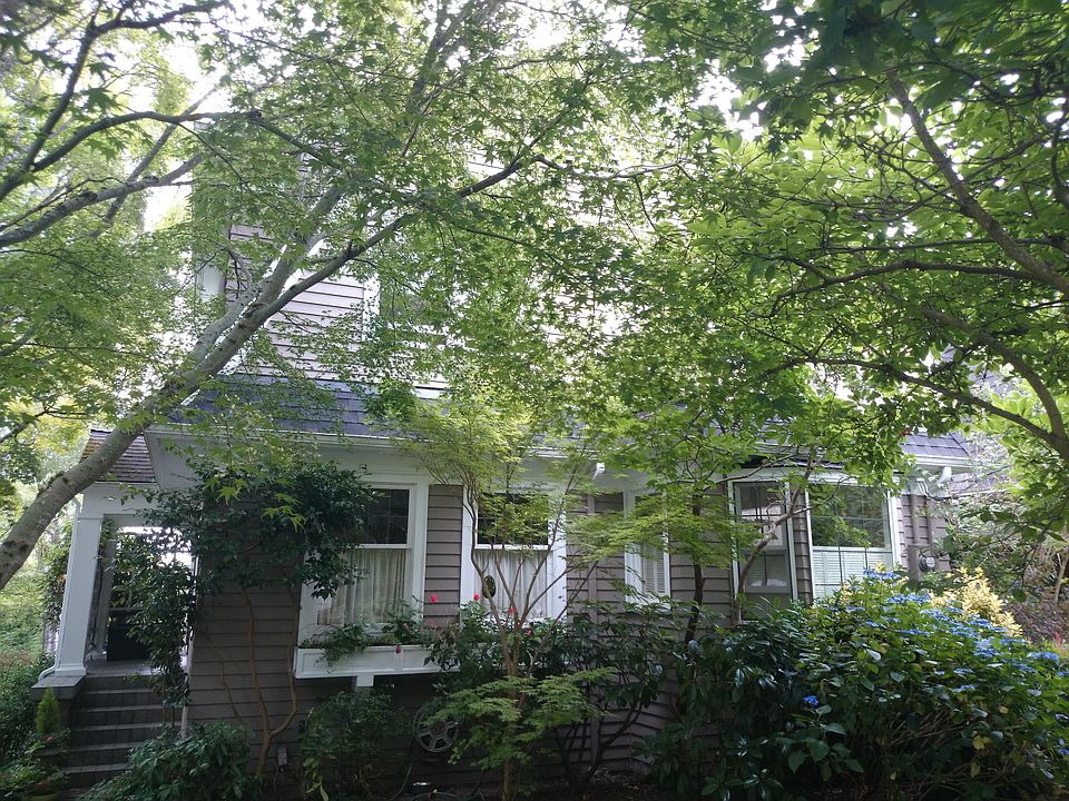 2nd image of 3701 E Union St