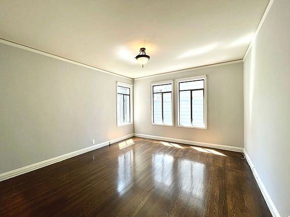 2nd image of 201 Waller St APT 201