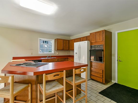 4th image of 50 Wiltshire Way