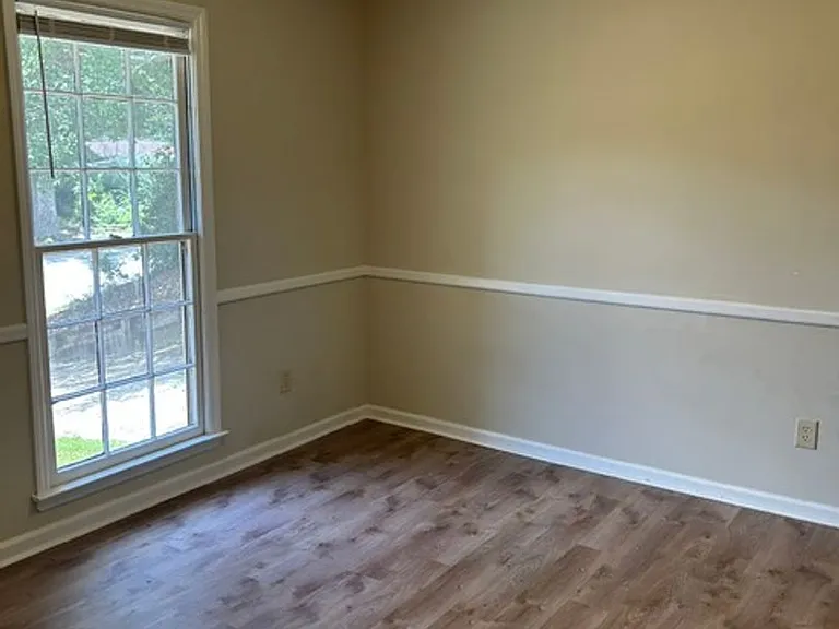 1441 Autumnridge Dr — Photo 14