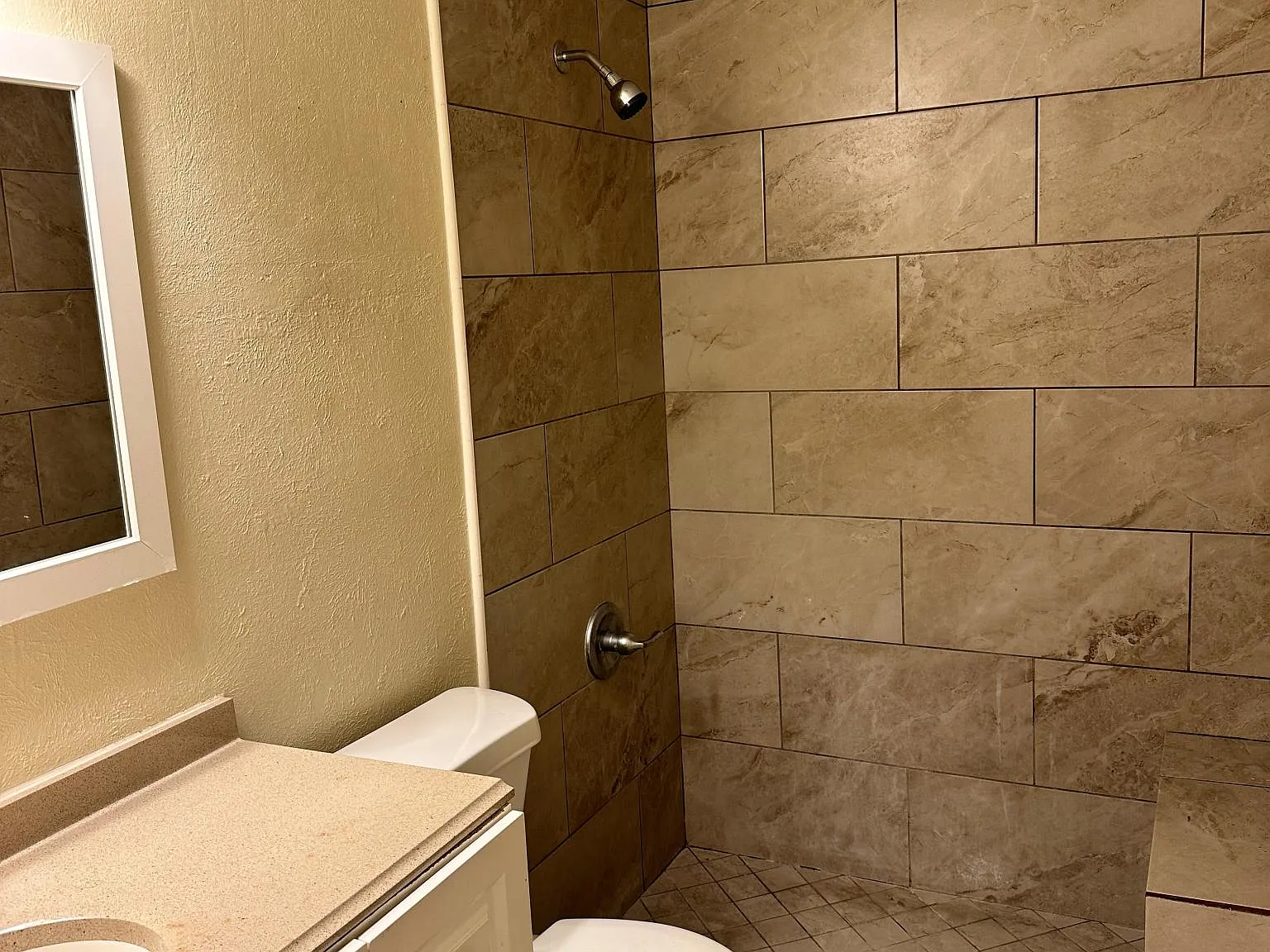 3 bed, 1389 sqft, $1,800 — Photo 3
