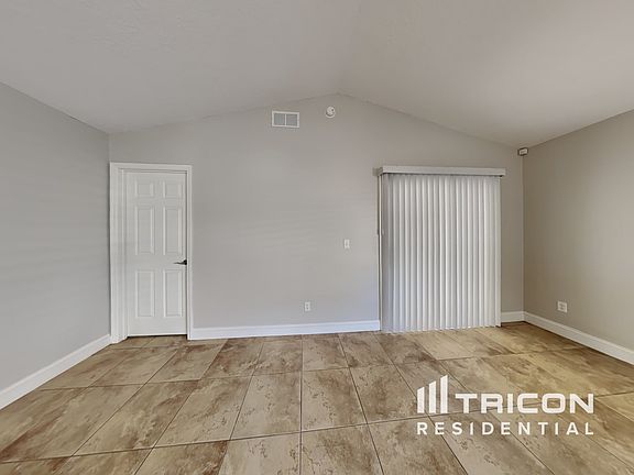 2nd image of 2048 W Lymington Way