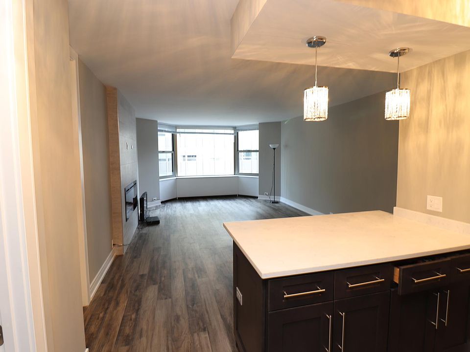 1st image of 535 N Michigan Ave APT 2102