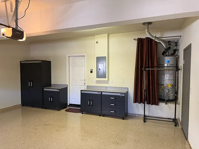 132 McDermott Ave — Photo 40
