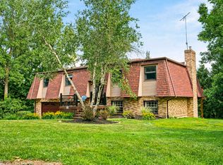 1513 Meadow Sq NE, Bolivar, OH 44612