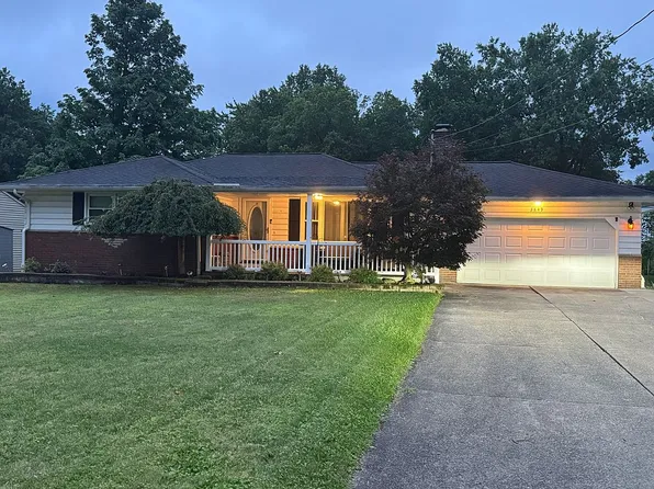 3849 Ayrshire Dr, Youngstown, OH 44511
