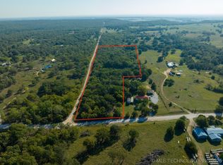 Twin Hills Rd, Okmulgee, OK 74447