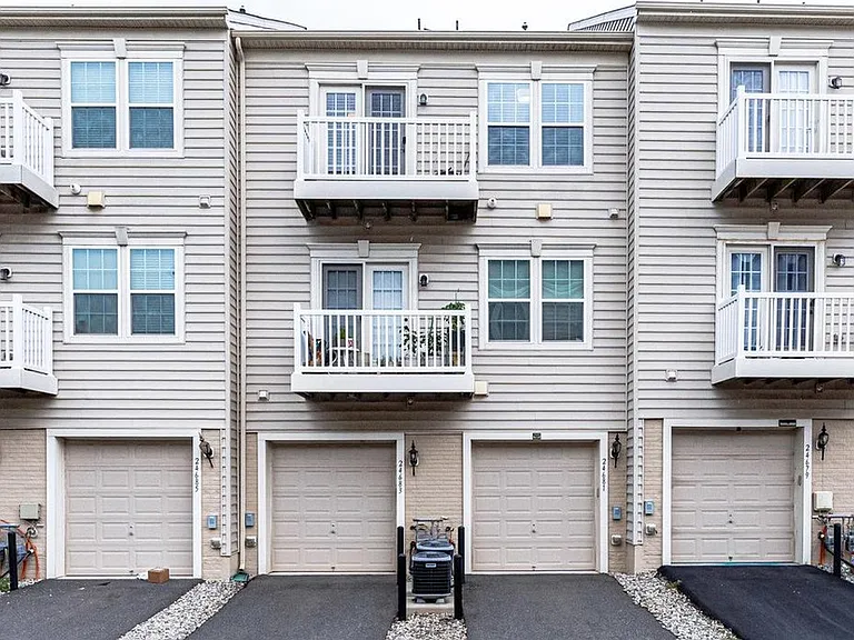 24681 Footed Ridge Ter — Photo 14