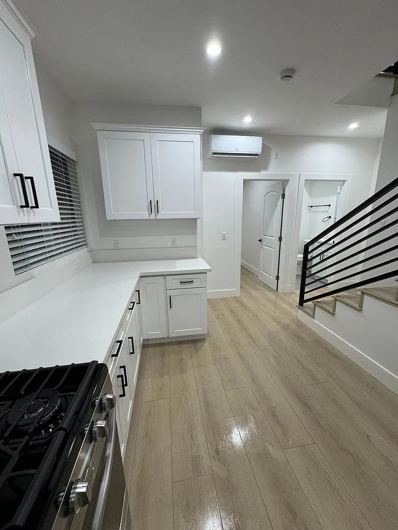 8336 Regis Way — Photo 4