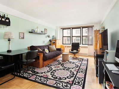 241 E 76th St APT 6E, Manhattan, NY, 10021