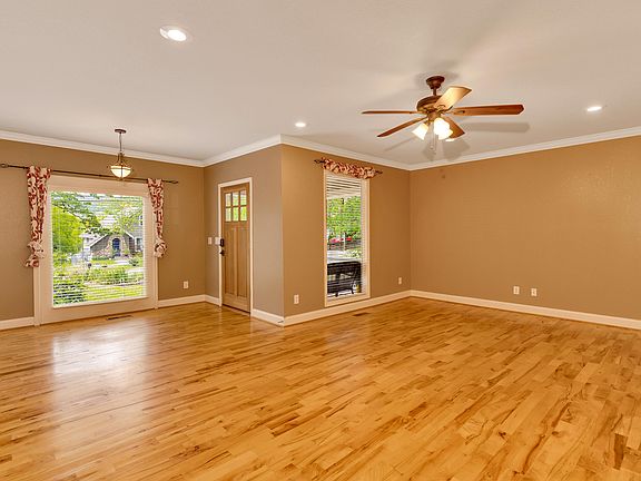 2nd image of 3110 Greenwich Ave