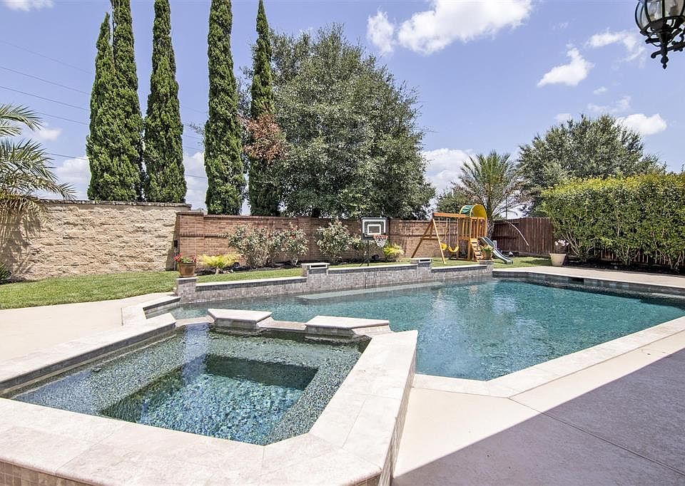 1st image of 24314 Bella Veneza Dr