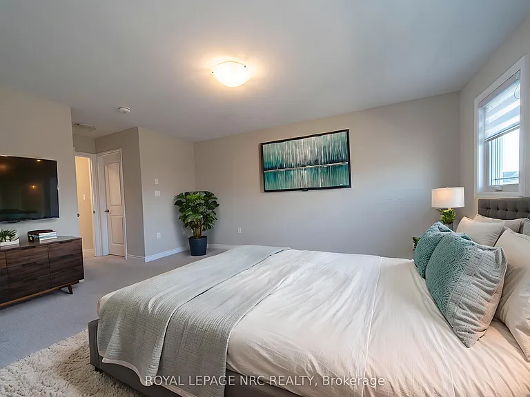 1217 Uppers Ln — Photo 15