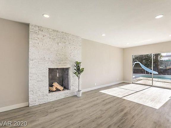 3rd image of 2507 Golden Arrow Dr