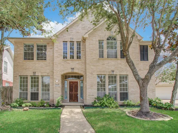 12011 Snowbird Ct, Stafford, TX 77477