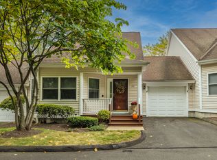 293 Summerfield Gdns #293, Shelton, CT 06484