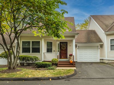 293 Summerfield Gardens #293, Shelton, CT, 06484