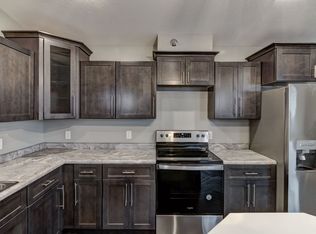 1000 N Hillcrest Pkwy #106, Altoona, WI 54720