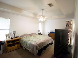 1527 Clover Ln, Granbury, TX 76048