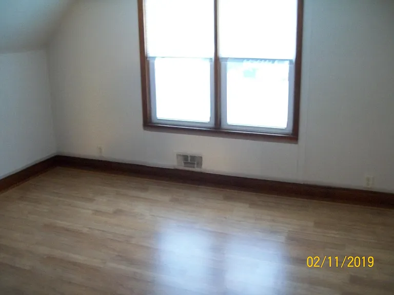 809 Berylan St #UPSTAIRS — Photo 8