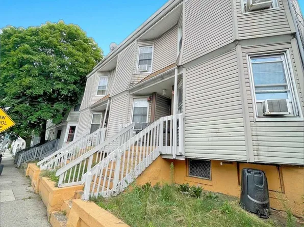 125-127 Redwood Ave, Paterson, NJ 07522
