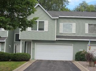 8846 Norway St NW, Coon Rapids, MN 55433