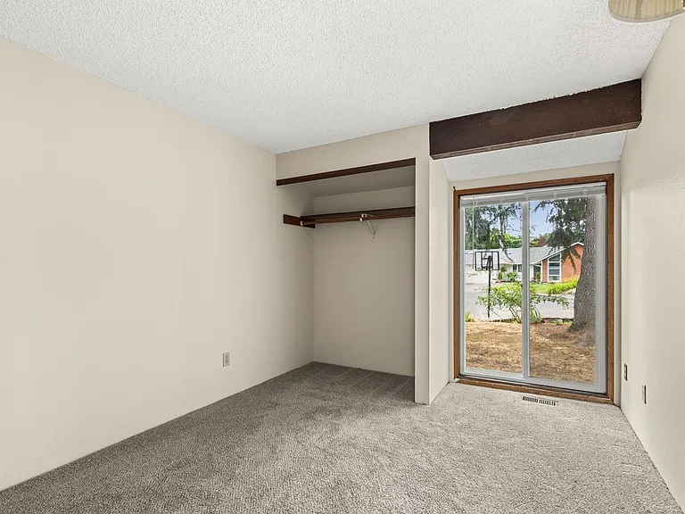20329 SW Rock Ct — Photo 24