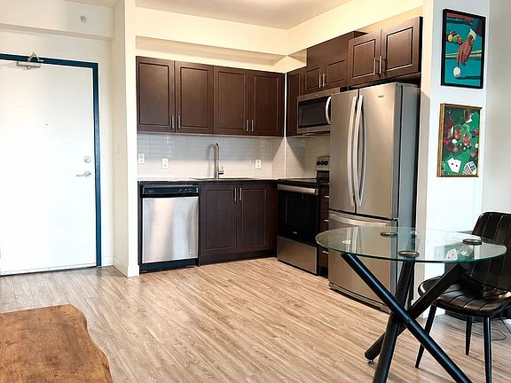 5th image of 128 King St N #907
