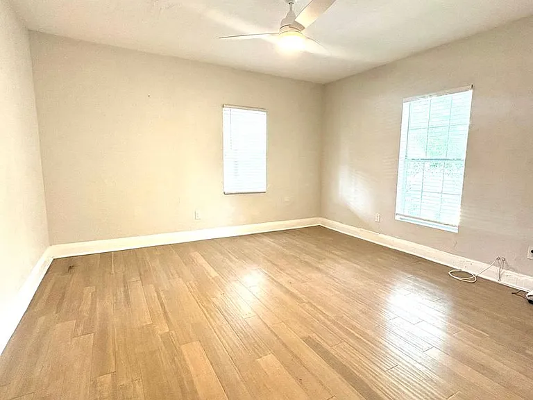 4106 W Arch St — Photo 16