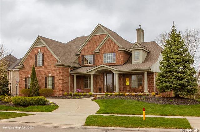 1st image of 7434 Andover Dr #12