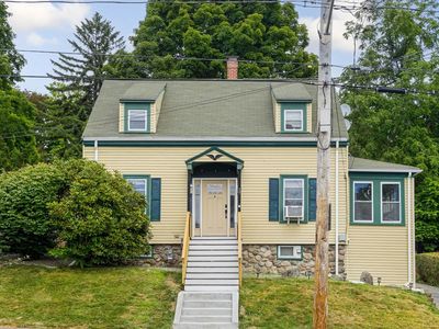 17 Lawrence St, Haverhill, MA, 01830