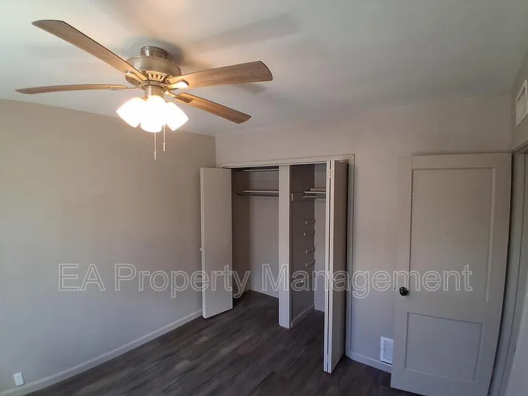 8910 Fairbanks Rd NE — Photo 7